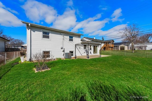 1411 Jill Court, Glendale Heights, IL 60139