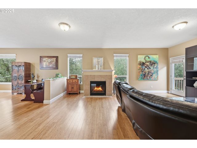 2642 Se PHEASANT Way, Gresham, OR 97080