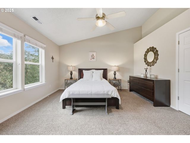 2642 Se PHEASANT Way, Gresham, OR 97080