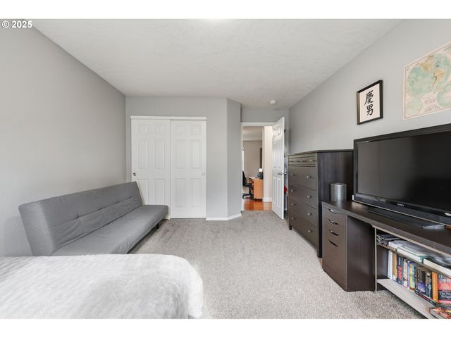 2642 Se PHEASANT Way, Gresham, OR 97080