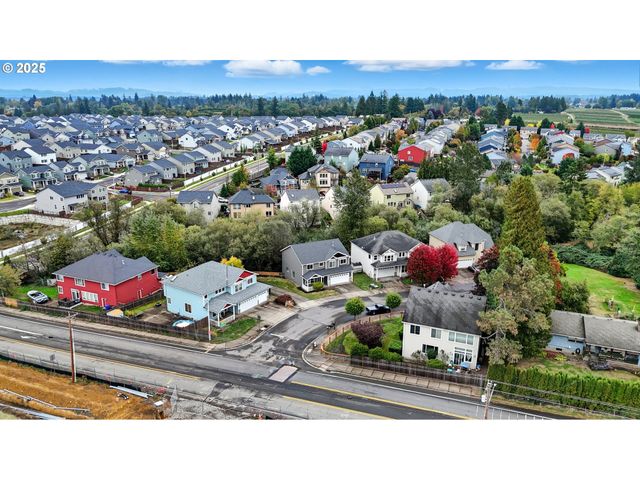 2642 Se PHEASANT Way, Gresham, OR 97080