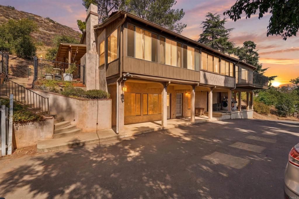 Image 1 of property listing at 11825 Taia Ln, Lakeside, CA 92040