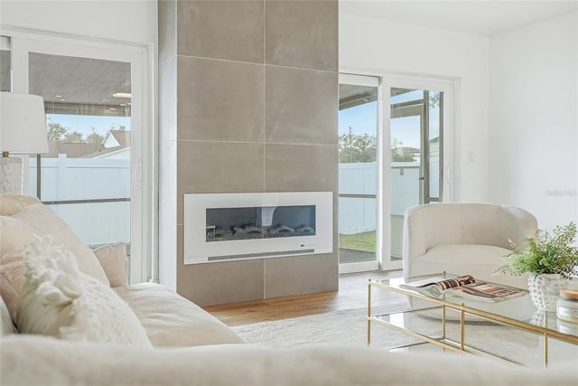 14964 OLD POINTE ROAD, Tampa, FL 33613