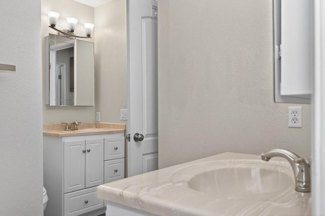 4609 Lei St, Fair Oaks, CA 95628