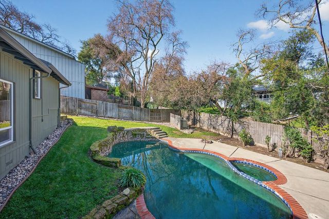 4609 Lei St, Fair Oaks, CA 95628