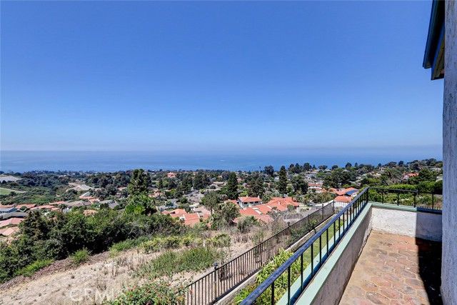 1501 Via Coronel, Palos Verdes Estates, CA 90274