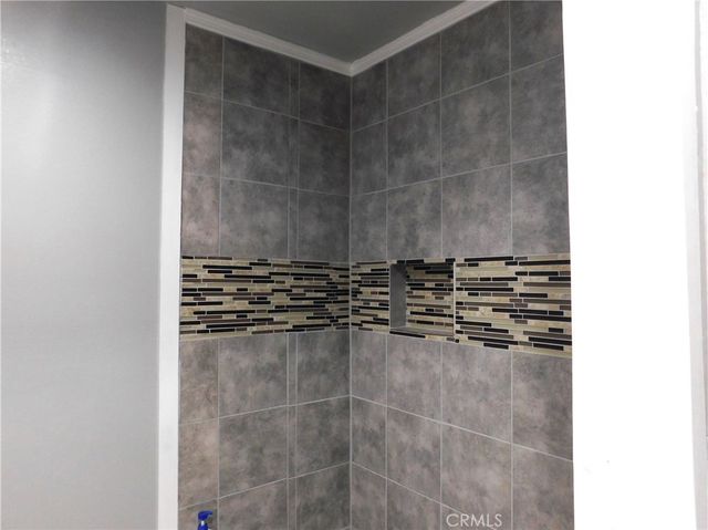 27627 Comstock Avenue, Johannesburg, CA 93528