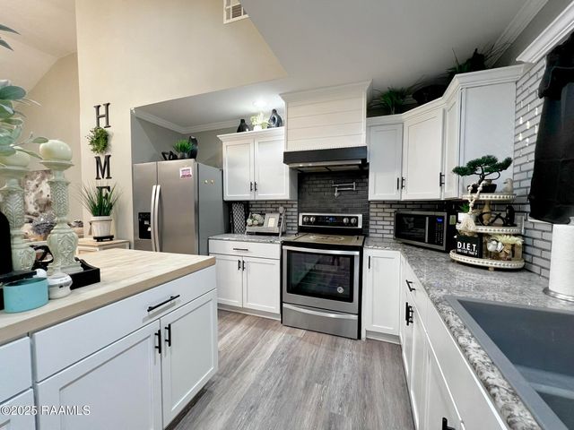 2110 Jake Drive, Opelousas, LA 70570