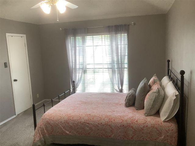 1565 N Valley Parkway, Lewisville, TX 75077