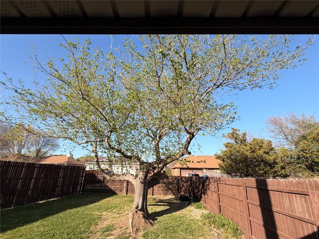 1565 N Valley Parkway, Lewisville, TX 75077