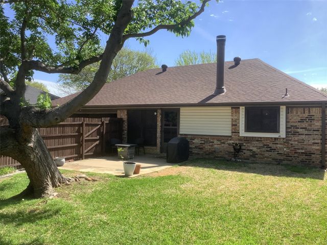 1565 N Valley Parkway, Lewisville, TX 75077