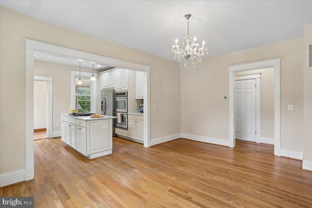 9501 COLESVILLE RD, Silver Spring, MD 20901