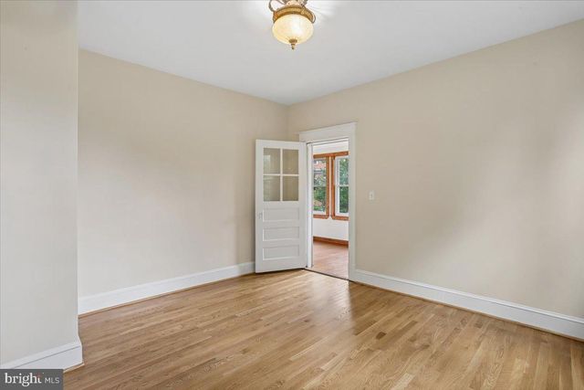 9501 COLESVILLE RD, Silver Spring, MD 20901