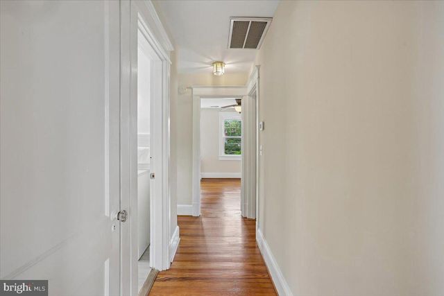 9501 COLESVILLE RD, Silver Spring, MD 20901
