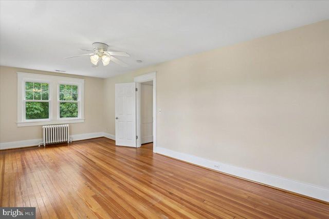 9501 COLESVILLE RD, Silver Spring, MD 20901