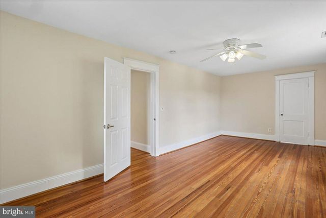 9501 COLESVILLE RD, Silver Spring, MD 20901