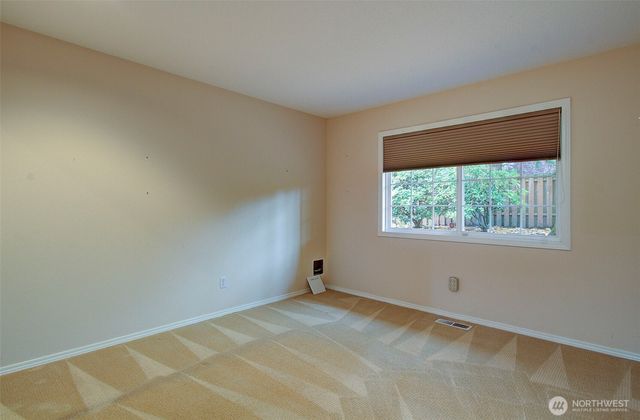 10216 SE 15th Street, Vancouver, WA 98664