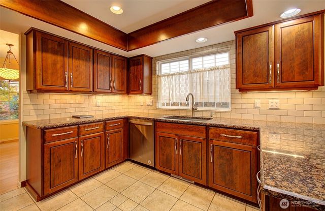 10216 SE 15th Street, Vancouver, WA 98664