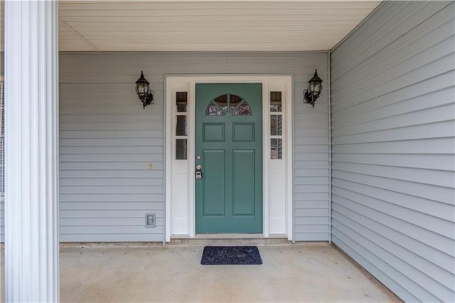 352 Austin Way, Auburn, GA 30011