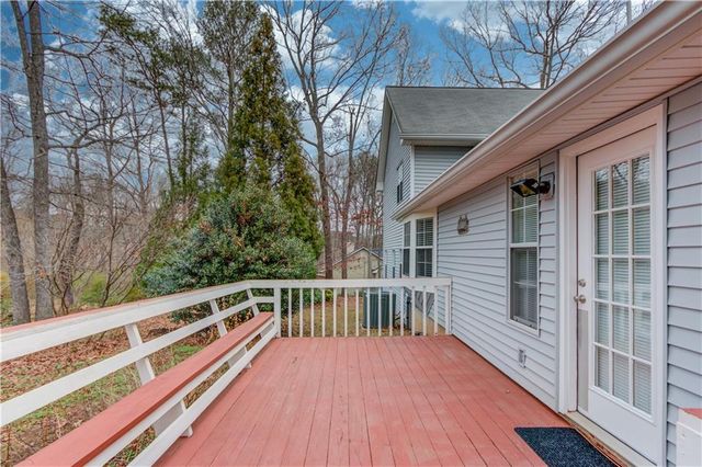 352 Austin Way, Auburn, GA 30011