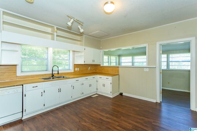 1907 KELLY LOOP ROAD, Mount Olive, AL 35117