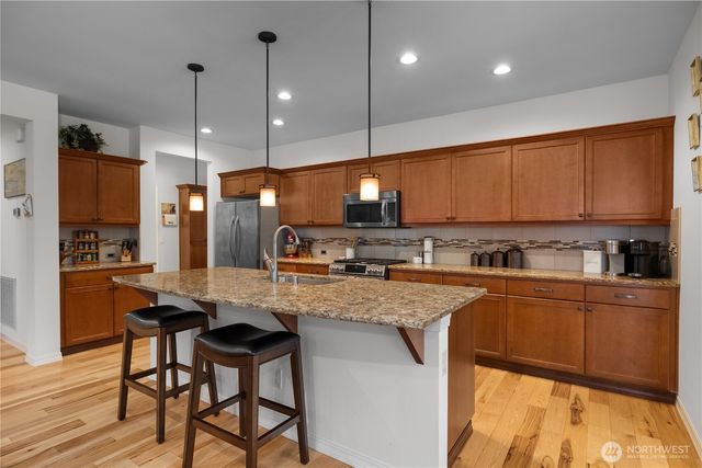 5023 Orcas Street NE, Lacey, WA 98516