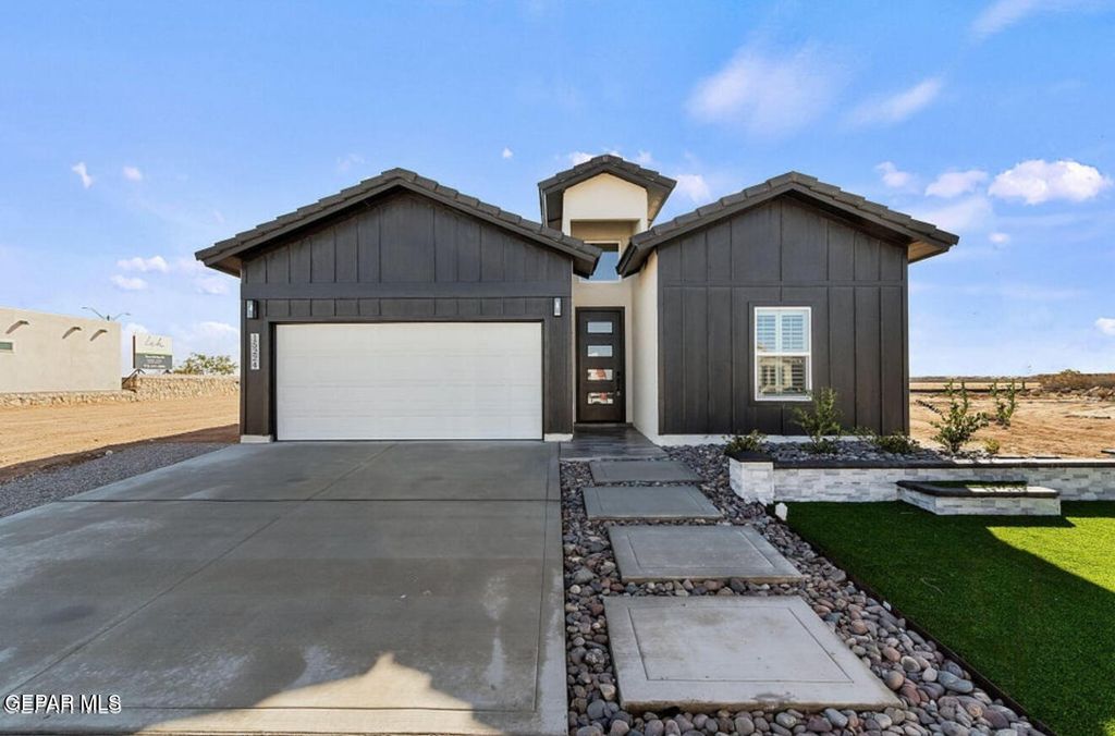 15056 RESOLVE Drive, El Paso, TX 79938