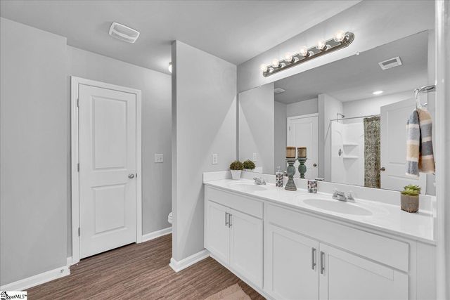 105 Moorlyn Lane, Greer, SC 29650