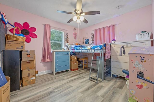 985 N VILLAGE DRIVE, Deltona, FL 32725