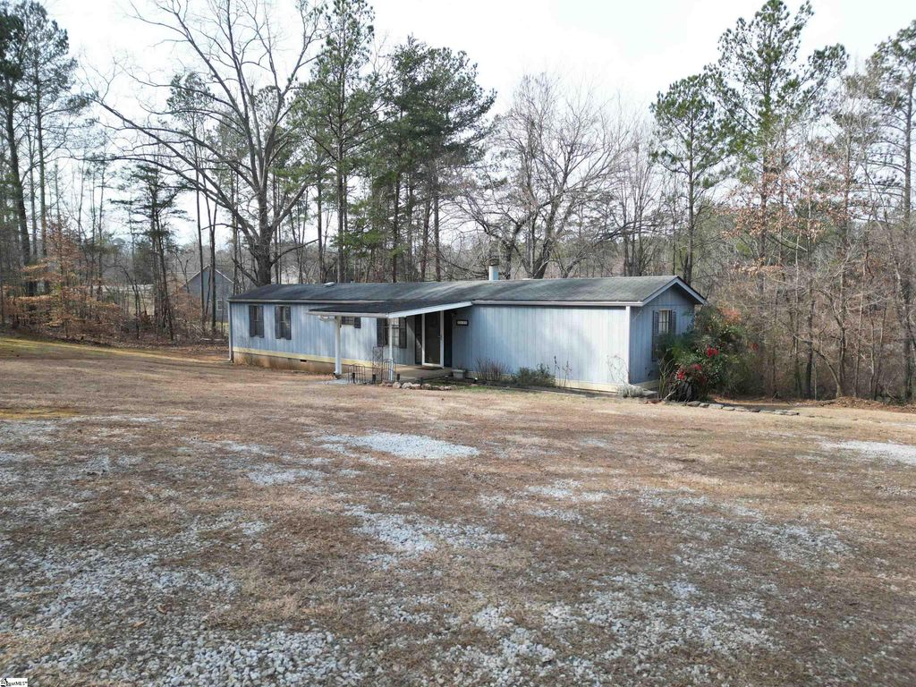 1619 Davis Creek Road, Seneca, SC 29678
