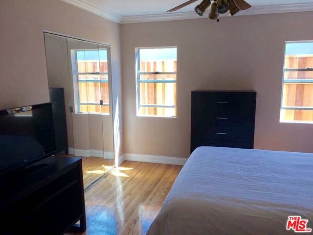 1350 S Curson Avenue, Los Angeles, CA 90019