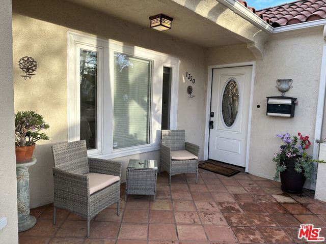 1350 S Curson Avenue, Los Angeles, CA 90019