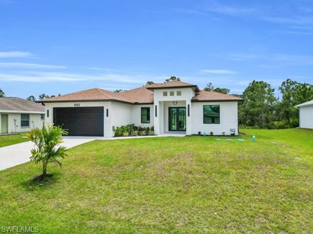 3003 52nd ST W, Lehigh Acres, FL 33971
