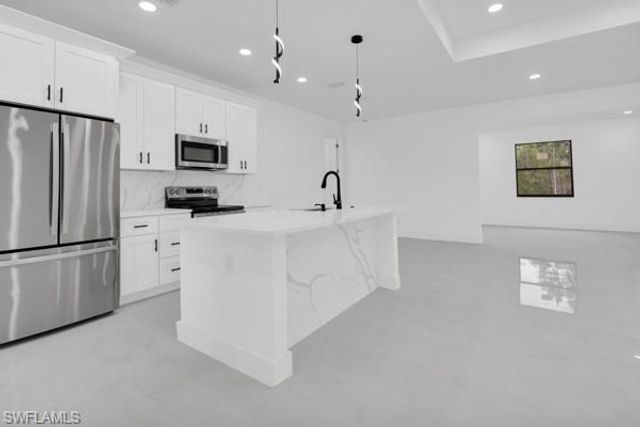 3003 52nd ST W, Lehigh Acres, FL 33971