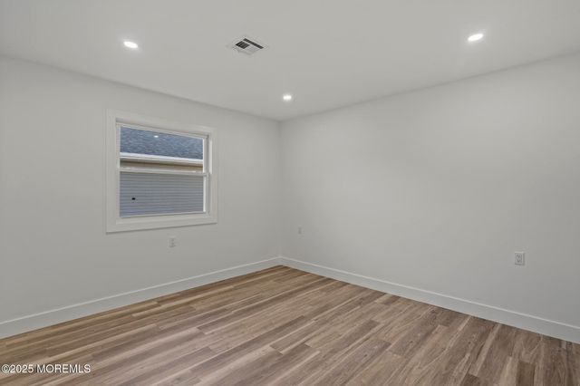 16 Saint Kitts Drive, Toms River, NJ 08757