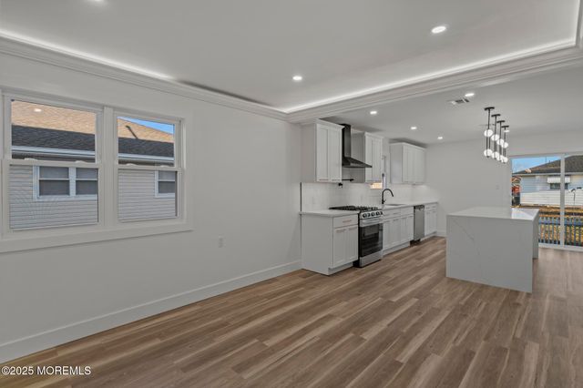 16 Saint Kitts Drive, Toms River, NJ 08757