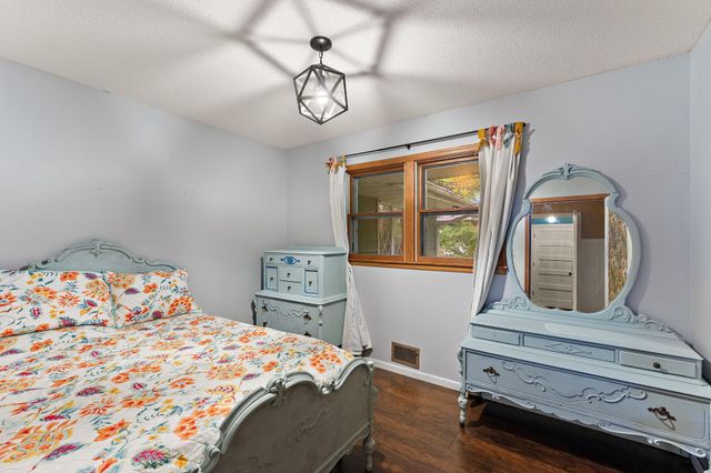 1495 Trollhagen Drive, Fridley, MN 55421
