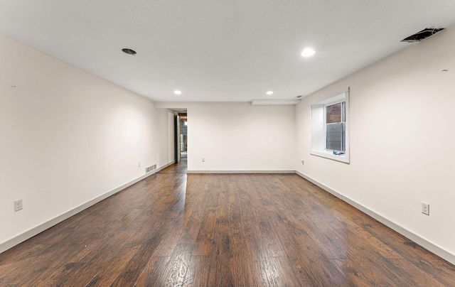 1495 Trollhagen Drive, Fridley, MN 55421