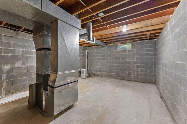 1495 Trollhagen Drive, Fridley, MN 55421