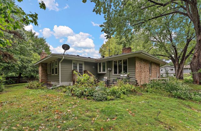 1495 Trollhagen Drive, Fridley, MN 55421