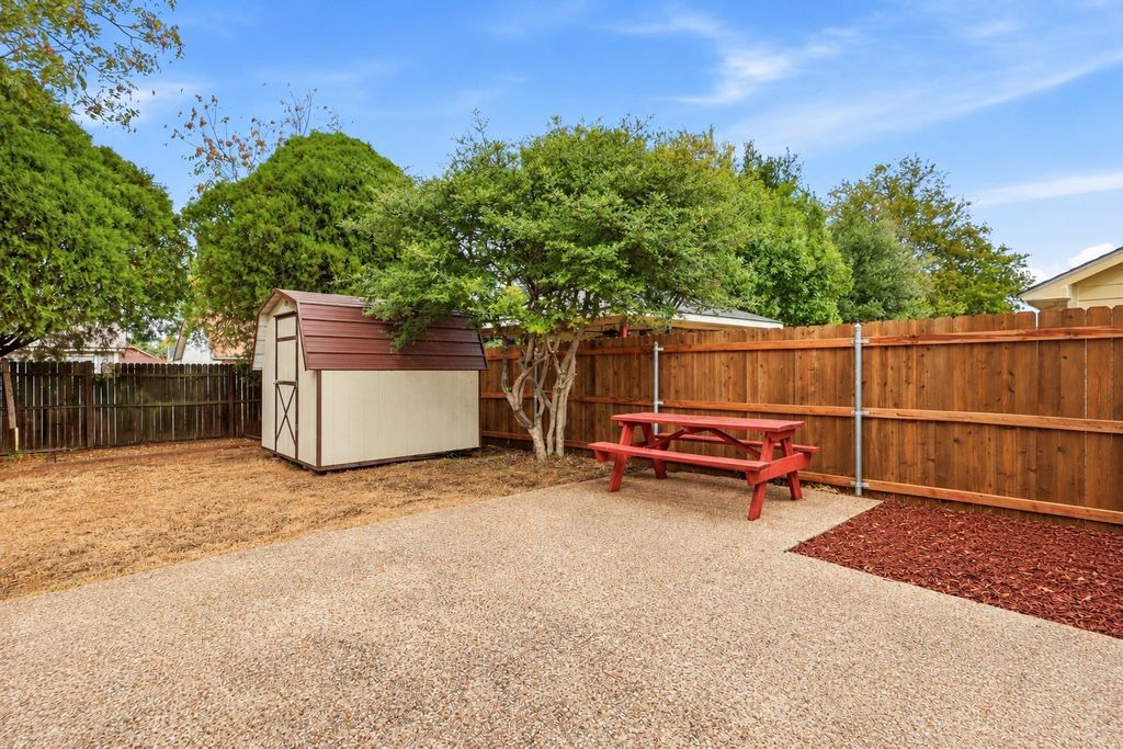 2508 Countryside Lane, Fort Worth, TX 76133 — photo 5