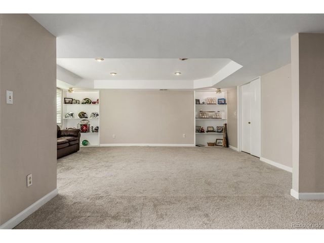 9407 Harvard Dr, Highlands Ranch, CO 80130