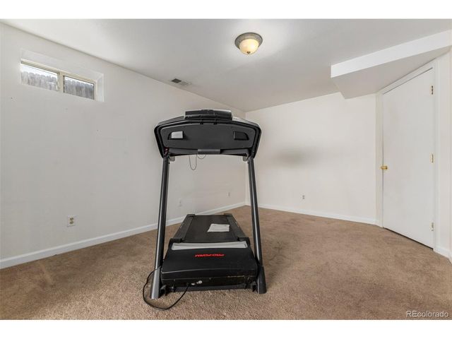 9407 Harvard Dr, Highlands Ranch, CO 80130