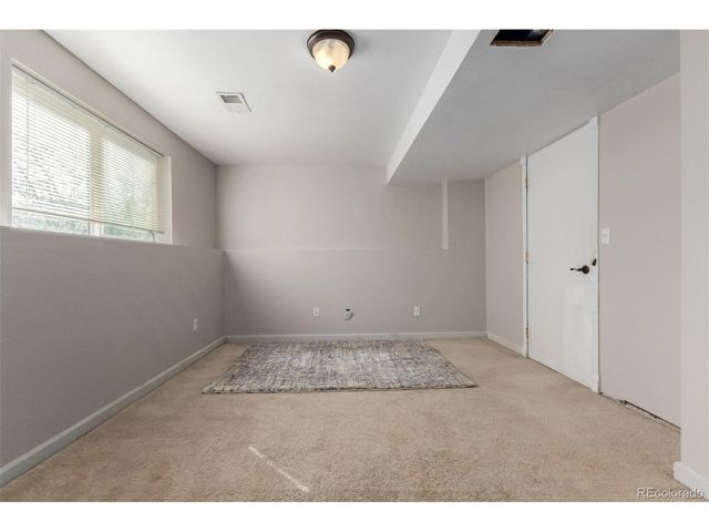 9407 Harvard Dr, Highlands Ranch, CO 80130