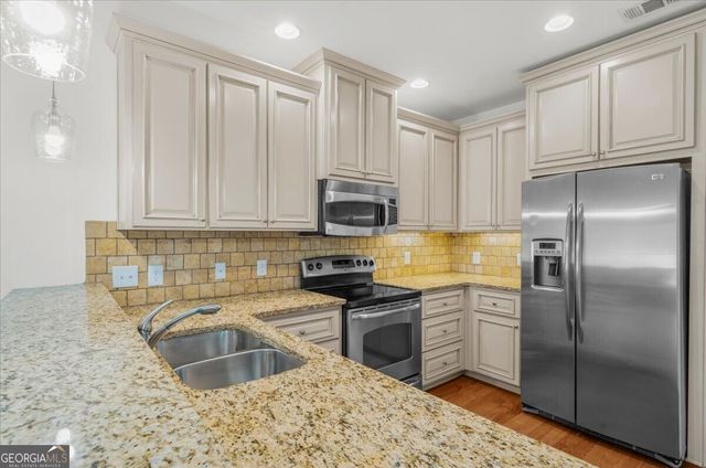 2360 Logan Circle NE 102, Atlanta, GA 30319