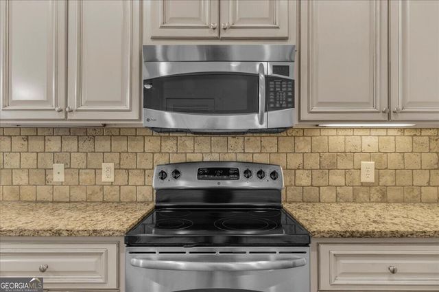 2360 Logan Circle NE 102, Atlanta, GA 30319