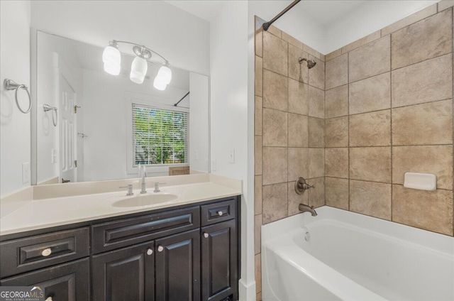 2360 Logan Circle NE 102, Atlanta, GA 30319