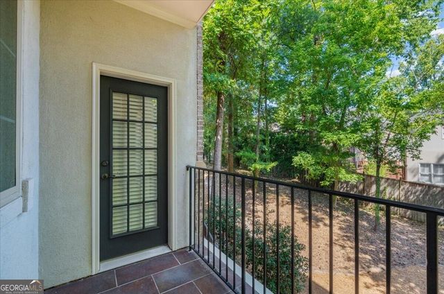 2360 Logan Circle NE 102, Atlanta, GA 30319