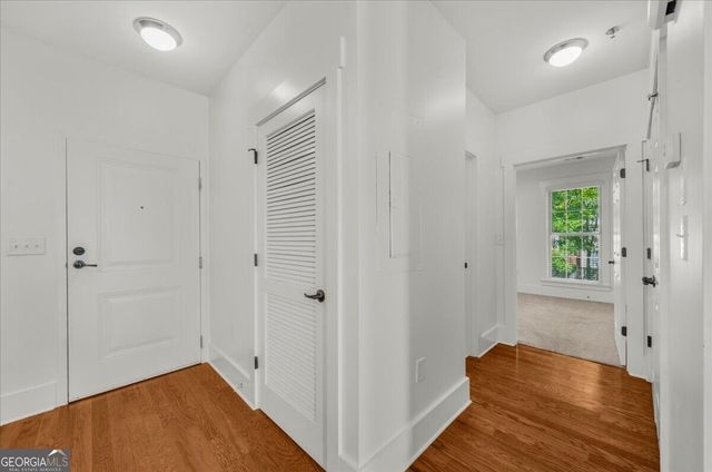 2360 Logan Circle NE 102, Atlanta, GA 30319
