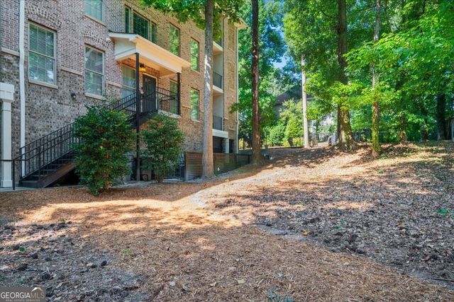 2360 Logan Circle NE 102, Atlanta, GA 30319